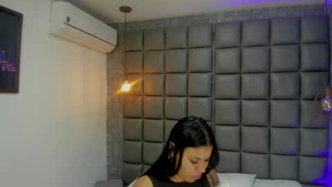 Milena  online show from 6, 2, 2025