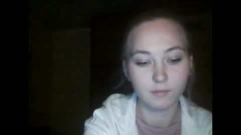 Snapshot of milena391630 chatting on 14, 2, 2025 Milena new nonude shy blonde natural online show from 14, 2, 2025