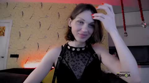 Milena Hardy online show from 10, 2, 2025