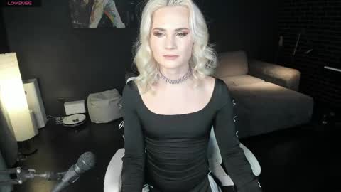 Milena online show from 4, 5, 2026