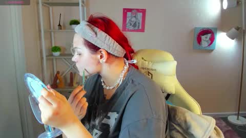 Snapshot of milena_sue chatting on 11, 9, 2025 milena_sue online show from 11, 9, 2025