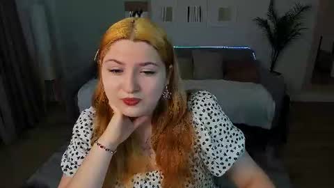Snapshot of milenafiery chatting on 10, 8, 2026 milenafiery online show from 10, 8, 2026