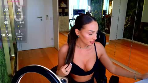 Miley Sin online show from 20, 5, 2026