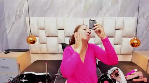 Snapshot of milf_drip chatting on 16, 6, 2026 Lili online show from 16, 6, 2026