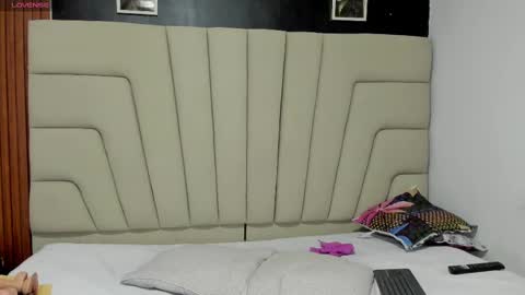 Snapshot of milf_meli chatting on 11, 3, 2025 milf_meli online show from 11, 3, 2025