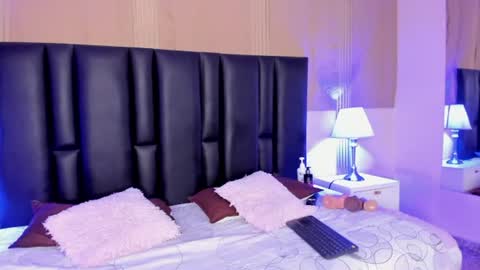 milf_meli online show from 26, 6, 2026