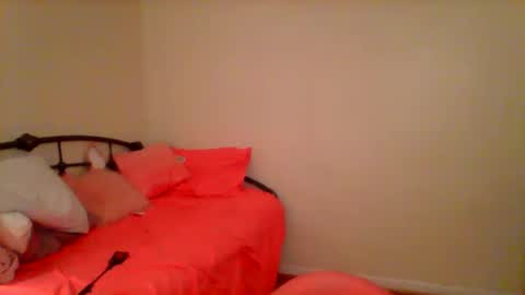 Snapshot of milf_therapy84 chatting on 16, 12, 2024 You can call me BROOKLYN sweet southern gal with MILF energy online show from 16, 12, 2024