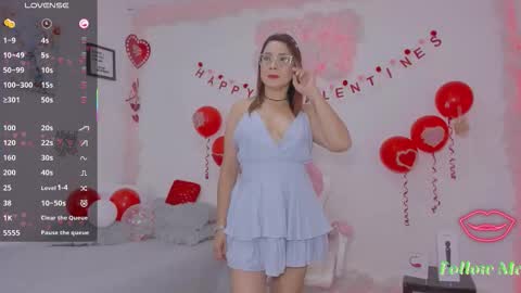 Aura  online show from 15, 2, 2026