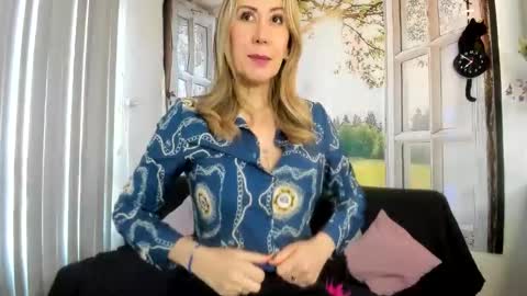 Snapshot of milfashley chatting on 19, 3, 2026 ASHLEY online show from 19, 3, 2026