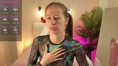 milfcruze online show from 4, 10, 2025