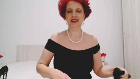Milfsupreme online show from 6, 12, 2024
