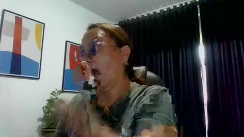 Milf Ginebra online show from 8, 2, 2025