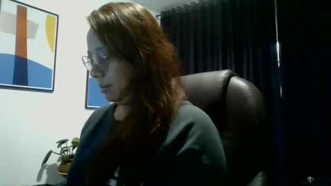 Milf Ginebra online show from 6, 3, 2025