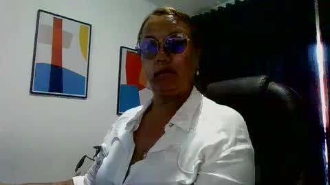 Milf Ginebra online show from 12, 3, 2025