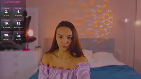 Snapshot of mili_milash chatting on 9, 10, 2025 Milana online show from 9, 10, 2025