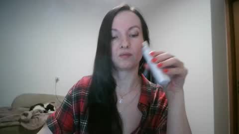 Snapshot of miliah chatting on 20, 10, 2025 miliah online show from 20, 10, 2025