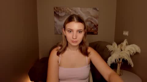 milinafox online show from 9, 9, 2025