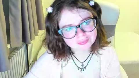 Snapshot of milisasweet chatting on 11, 10, 2025 MilisaSweet online show from 11, 10, 2025