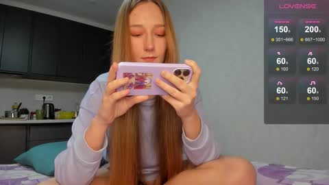 Snapshot of milkaeliza1 chatting on 14, 2, 2026 MilkaLiza online show from 14, 2, 2026