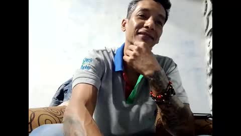 Snapshot of milkhammer chatting on 22, 12, 2024 Hammer online show from 22, 12, 2024