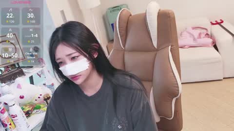 Snapshot of milksola chatting on 7, 6, 2026 milksola online show from 7, 6, 2026