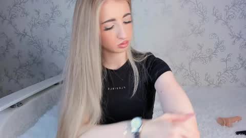 Vivian online show from 23, 1, 2025