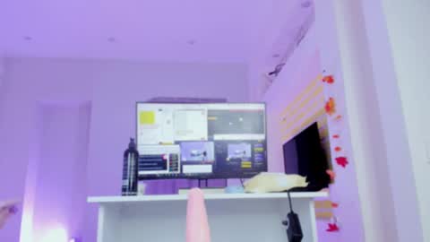 Vivian online show from 3, 3, 2025