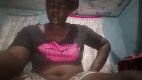 Snapshot of milkyebony254 chatting on 12, 9, 2025 milkyebony254 online show from 12, 9, 2025