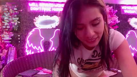 Snapshot of milla_davis chatting on 18, 2, 2025 MILLA online show from 18, 2, 2025
