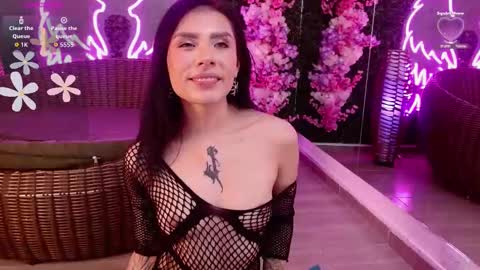 Snapshot of milla_davis chatting on 24, 9, 2025 MILLA online show from 24, 9, 2025