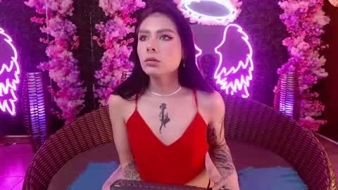 Snapshot of milla_davis chatting on 20, 10, 2025 MILLA online show from 20, 10, 2025