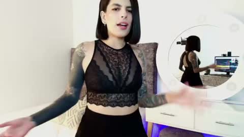 Milagros online show from 4, 7, 2026