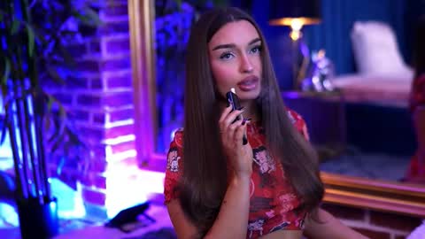 Snapshot of milla_serene chatting on 14, 11, 2025 Milla online show from 14, 11, 2025