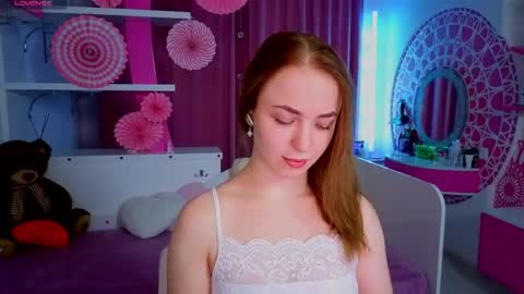 Snapshot of millana_hot chatting on 29, 3, 2026 Milana online show from 29, 3, 2026