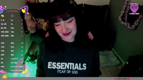 millandiux online show from 23, 10, 2025