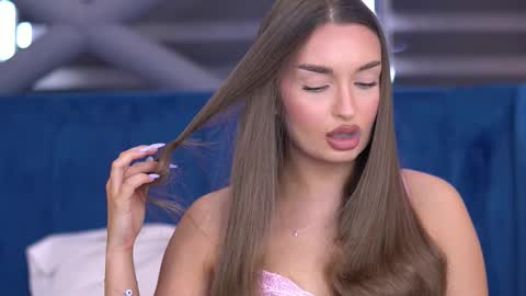 Snapshot of millaserene chatting on 9, 9, 2025 Milla online show from 9, 9, 2025