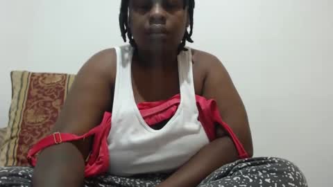 AveryB online show from 27, 2, 2025