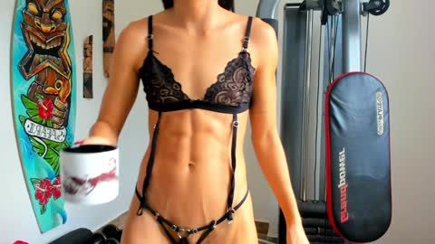 Snapshot of miller_fit_ chatting on 28, 1, 2025 Lissa online show from 28, 1, 2025