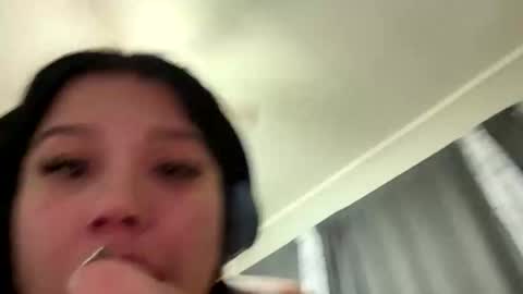 Snapshot of milliegirlswet chatting on 11, 1, 2026 Millie online show from 11, 1, 2026