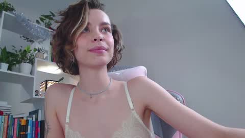 Milly online show from 4, 1, 2025