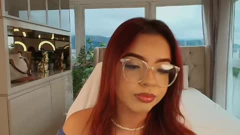 Snapshot of milly_shelton chatting on 19, 5, 2026 Milly Shelton online show from 19, 5, 2026