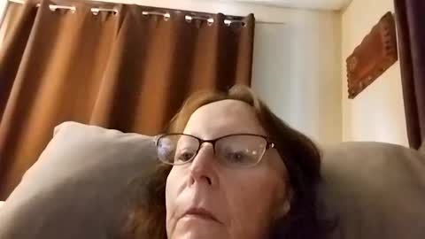 miloanj online show from 24, 6, 2026