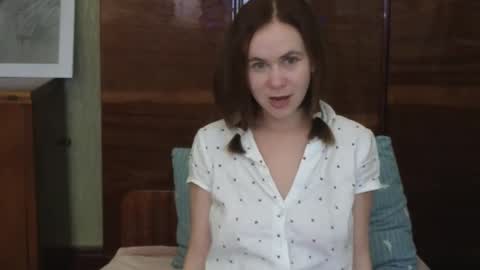 Mila online show from 9, 9, 2025