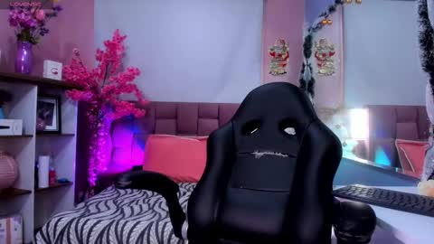 Snapshot of milu_beluci chatting on 6, 1, 2026 Milu Belucci online show from 6, 1, 2026