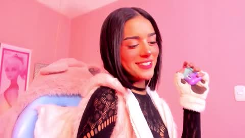 Snapshot of milu_carbajal_x chatting on 21, 3, 2026 milu_carbajal_x online show from 21, 3, 2026