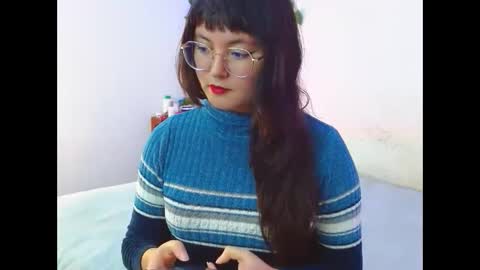 mily_baker online show from 26, 2, 2025