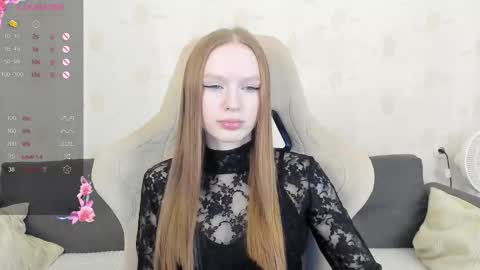 Snapshot of milymi_ chatting on 18, 12, 2025 Milena and Jasper online show from 18, 12, 2025