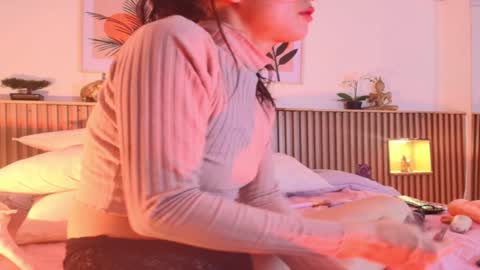 Snapshot of milyrouse___ chatting on 24, 12, 2024 Milly online show from 24, 12, 2024