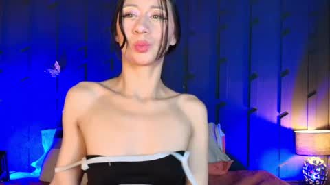 Milly  online show from 19, 10, 2025