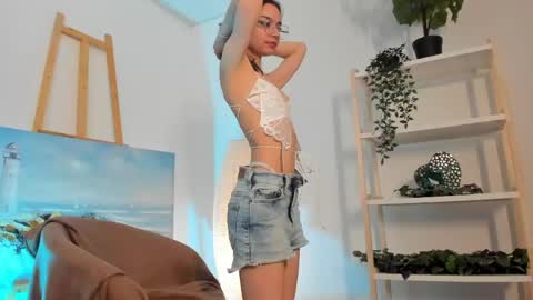 Mimi online show from 11, 5, 2026